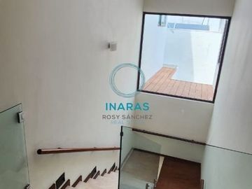 CASA EN VENTA EN CIUDAD DEL CARMEN, CAMPECHE.