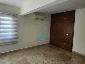 CASA EN VENTA EN CIUDAD DEL CARMEN, CAMPECHE.