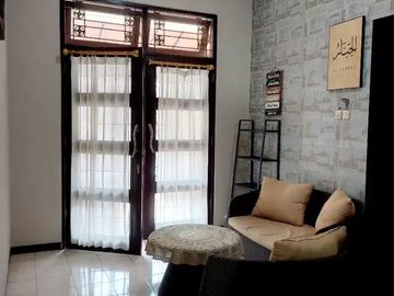 Rumah Murah di Jual di Palm Spring Regency Siap Huni Furnish