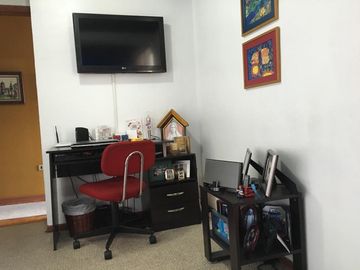 Venta departamento 3 dormitorios sector Bosmediano, cerca al Parque de la Carolina