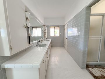 CASA EN VENTA EN GUAYMAS SONORA FRACCIONAMIENTO LAS TINAJAS