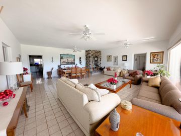 CASA EN VENTA EN GUAYMAS SONORA FRACCIONAMIENTO LAS TINAJAS