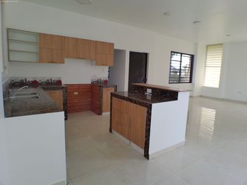 VENTA DE CASA EN LA URBANIZACIÓN PRIVADA RANCHO SAN MIGUEL