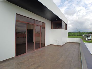 VENTA DE CASA EN LA URBANIZACIÓN PRIVADA RANCHO SAN MIGUEL