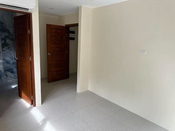 ELEGANT AND LUXURIOUS HOUSE IN CONSOLACION, CEBU