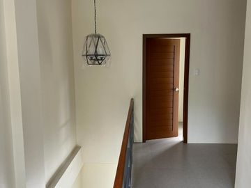 ELEGANT AND LUXURIOUS HOUSE IN CONSOLACION, CEBU