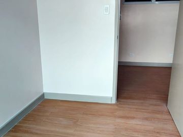 2bedroom condo in manila peninsula garden near sm manila santa ana manila