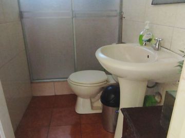 VENDO CASA 2 PISOS  + DEPARTAMENTO DUPLEX