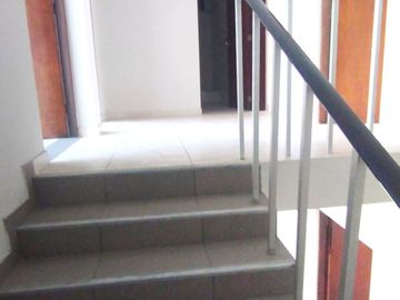 VENDO CASA 2 PISOS  + DEPARTAMENTO DUPLEX