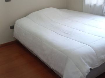Hermosa casa esquina 120 m2, en Condominio. Lomas de Mirasur