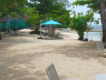 Studio Condo at Beach Resort For Sale in Mactan Lapu-Lapu Cebu