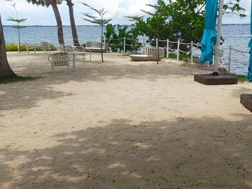 Studio Condo at Beach Resort For Sale in Mactan Lapu-Lapu Cebu