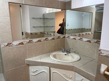 ALQUILO MINI DEPARTAMENTO A MEDIA CUADRA DEL OLIVAR EN SAN ISIDRO