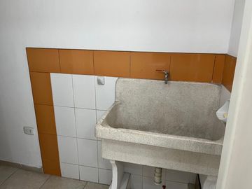 ALQUILO MINI DEPARTAMENTO A MEDIA CUADRA DEL OLIVAR EN SAN ISIDRO