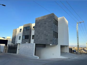 VENTA DE DEPARTAMENTOS EN PRIVADA CON SEGURIDAD Y GRAN UBICACION