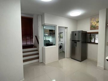 Luxurious house for sale in the Serene Lake project, Chiang Mai, Siwalee village of the Lank & House project