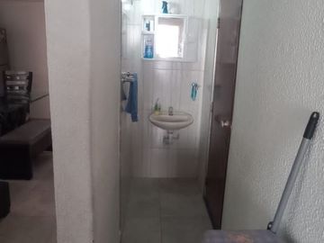 APARTAMENTO CONJUNTO RESIDENCIAL ATLANTA  ESQUINERO CUARTO PISO .