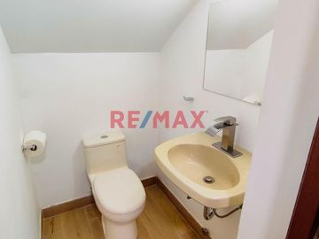 Venta De Hermoso Departamento Primer Piso Surco