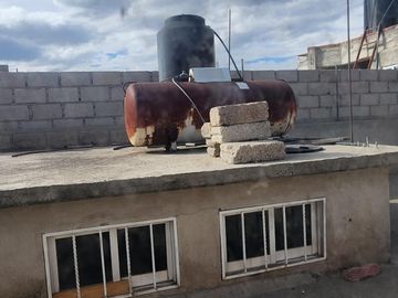Casa con Local Comercial, 6 Recámaras, Fracc. La Providencia, Mineral de La Reforma, Hidalgo.