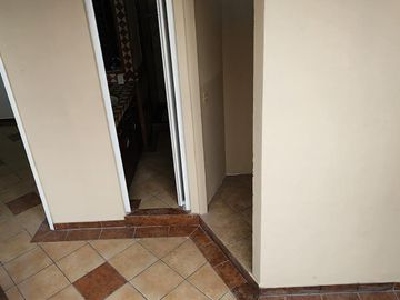 Casa con Local Comercial, 6 Recámaras, Fracc. La Providencia, Mineral de La Reforma, Hidalgo.