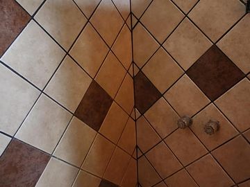 Casa con Local Comercial, 6 Recámaras, Fracc. La Providencia, Mineral de La Reforma, Hidalgo.