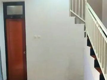 Rumah 2 Lantai Luas 70 Candi Mendut Sukarno Hatta Suhat Malang