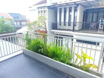 Rumah 2 Lantai Luas 70 Candi Mendut Sukarno Hatta Suhat Malang