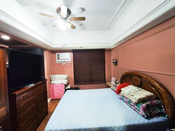 The Magnolia Residences | Four Bedroom 4BR Condominium for Sale - #6705