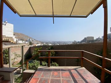 VENTA DE CASA EN CASUARINAS SUR - 500m²