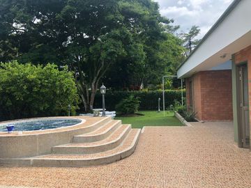 VENDO CASA EN RIBERA DE LAS MERCEDES CALI VALLE DEL CAUCA