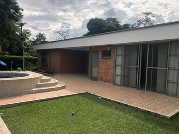 VENDO CASA EN RIBERA DE LAS MERCEDES CALI VALLE DEL CAUCA
