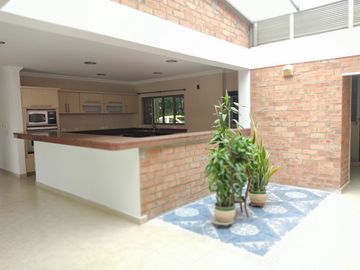 VENDO CASA EN RIBERA DE LAS MERCEDES CALI VALLE DEL CAUCA