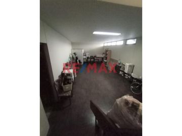 VENDO CASA DE 2 PISOS + SOTANO Y AZOTEA URB. SAN ANDRES I ETAPA 300.65 M2 ID 1071605
