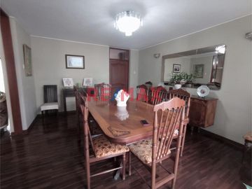 VENDO CASA DE 2 PISOS + SOTANO Y AZOTEA URB. SAN ANDRES I ETAPA 300.65 M2 ID 1071605