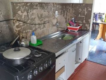 CASA DE 3 AMBIENTES EN PASO DEL REY CON RÁPIDA SALIDA A ACCESO OESTE