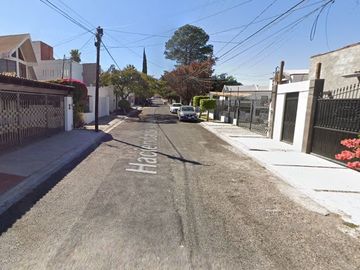 Gran Remate, Casa en Col. Villas del Mesón, Juriquilla, Qro.