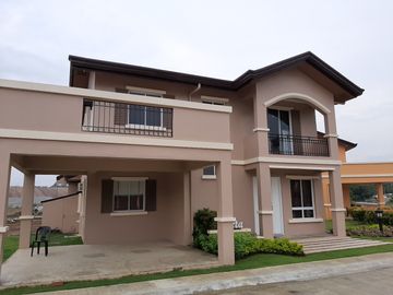 4 Bedroom Unit Greta Model Spacious and Luxurious Model in Subic