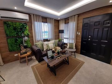 4 Bedroom Unit Greta Model Spacious and Luxurious Model in Subic