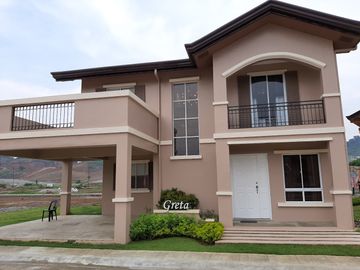 4 Bedroom Unit Greta Model Spacious and Luxurious Model in Subic