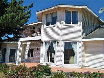 VENDE CASA EN PARCELA, CONDOMINIO SANTA MARIA DE ALGARROBO, 6 DORMITORIOS, 6 BAÑOS, PISCINA, TERRAZA, QUINCHO