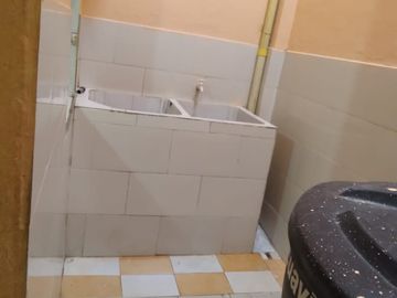 VENDO CASA EN ACACIAS DOS NIVELES BARRIO PRIMAVERA A 10 MINUTIS DEL PUEBLO