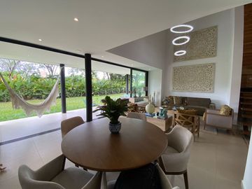 VENTA CASA PANCE CALI COLOMBIA