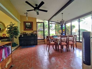Ponderosa Leisure Farms, Silang Cavite, 899 sqm lot and 300 sqm TFA house for sale