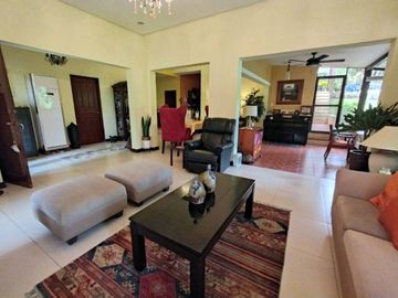 Ponderosa Leisure Farms, Silang Cavite, 899 sqm lot and 300 sqm TFA house for sale