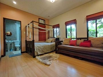Ponderosa Leisure Farms, Silang Cavite, 899 sqm lot and 300 sqm TFA house for sale