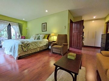 Ponderosa Leisure Farms, Silang Cavite, 899 sqm lot and 300 sqm TFA house for sale