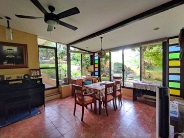Ponderosa Leisure Farms, Silang Cavite, 899 sqm lot and 300 sqm TFA house for sale