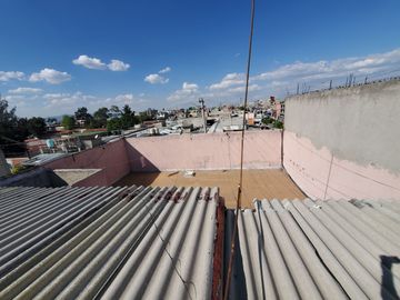 EDIFICIO DE TRES NIVELES EN VENTA, CIUDAD NEZAHUALCÓYOTL