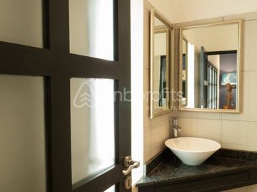 Exclusive Leasehold Villa: 3-Bedroom Balinese Gem Minutes from Nyanyi Beach
