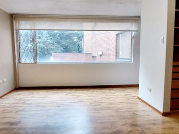 Vendo departamento tres dormitorios, en la Jiménez de la Espada y González Suárez
